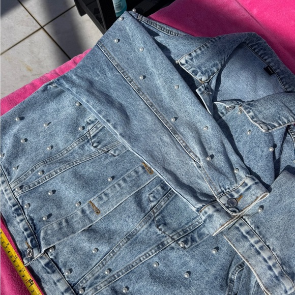 🎀NWOT Pearl Studded Denim Blue Jean Jacket 🎀 - Picture 9 of 16